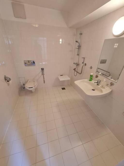 10Q - Z6 Apartment 201 Варшава Екстер'єр фото
